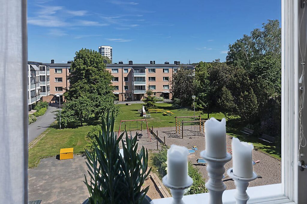 Lägenhetsrenovering 4 rum fastighetshus. Södertälje Bergvik